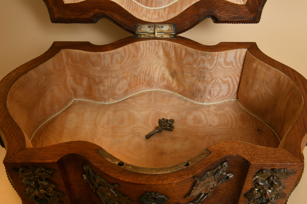 Coffret signé alfonse giroux.6