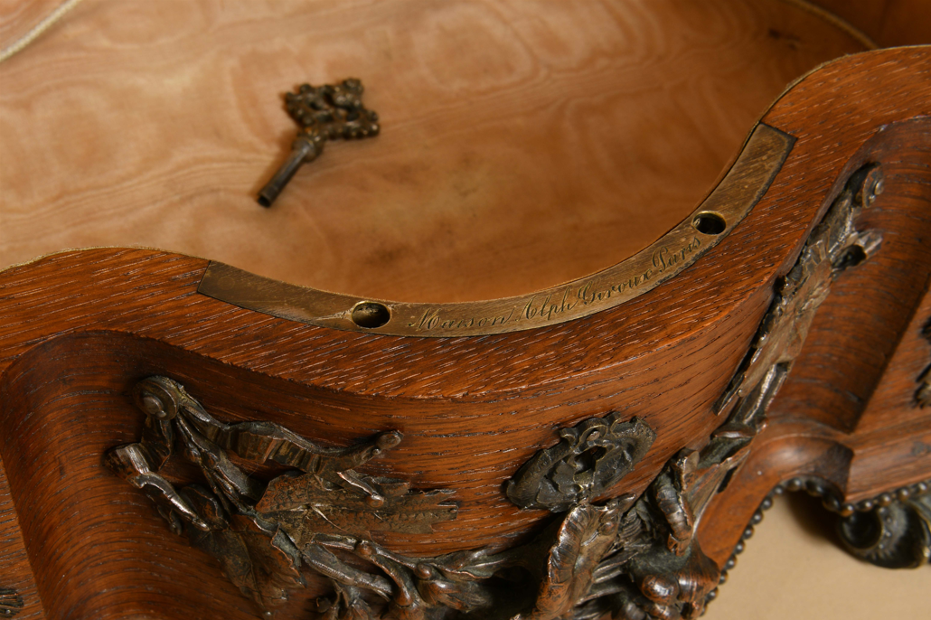 Coffret signé alfonse giroux.7