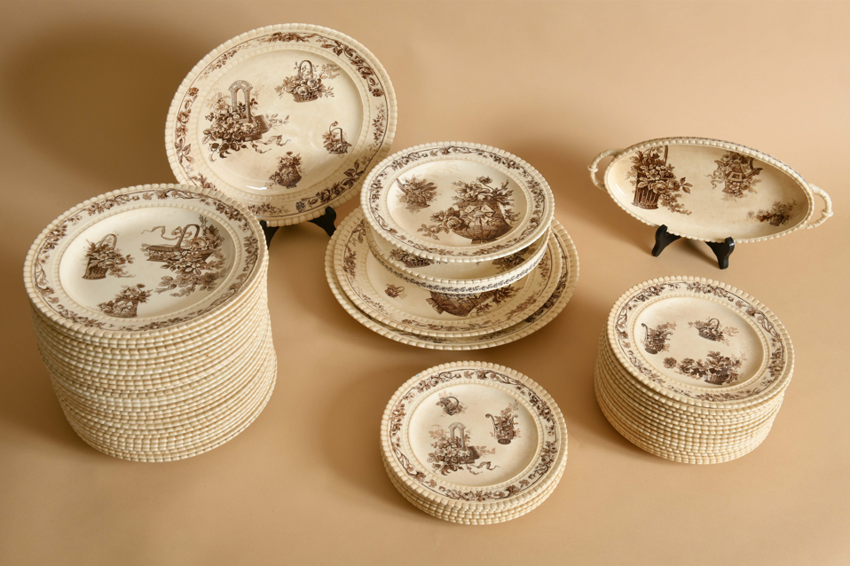 Service d'assiettes trianon choisi le roi.2