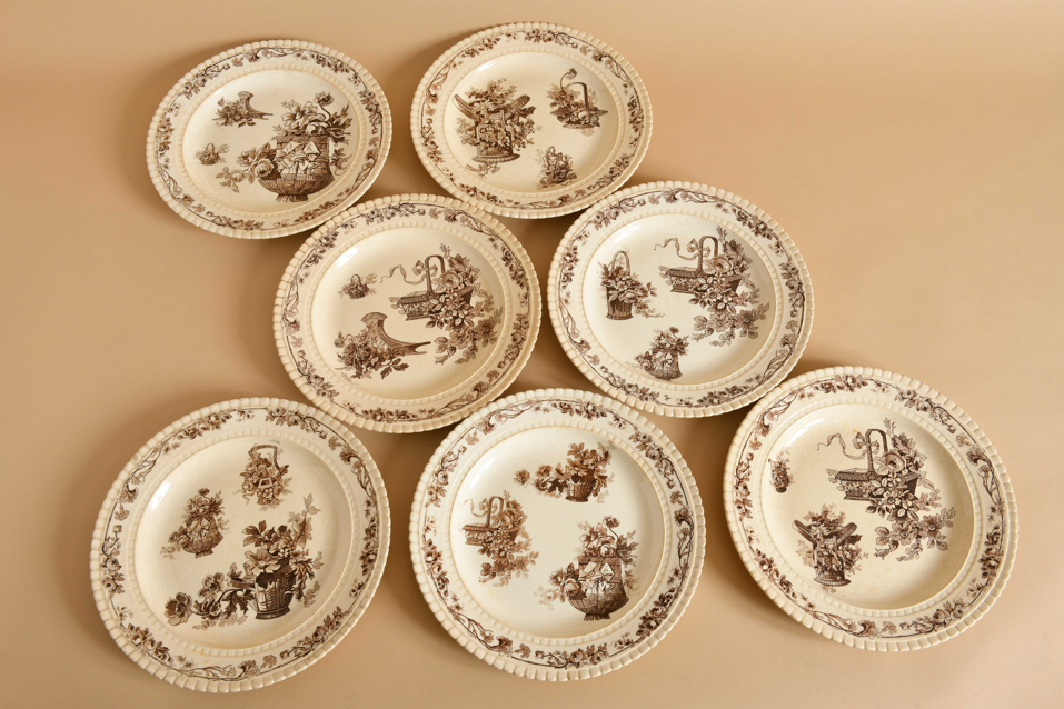 Service d'assiettes trianon choisi le roi.5