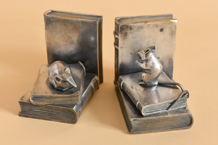 paire de serre livre en bronze argenté.5