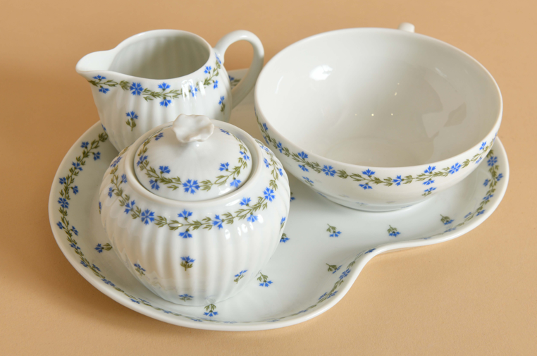 égoïste en porcelaine de limoges.2