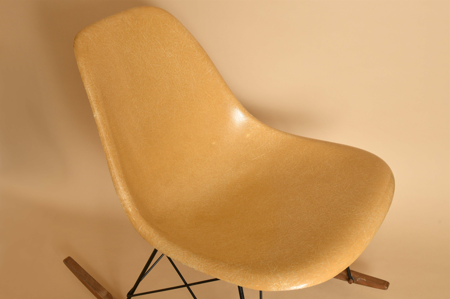 Petit rocking chair enfant.3